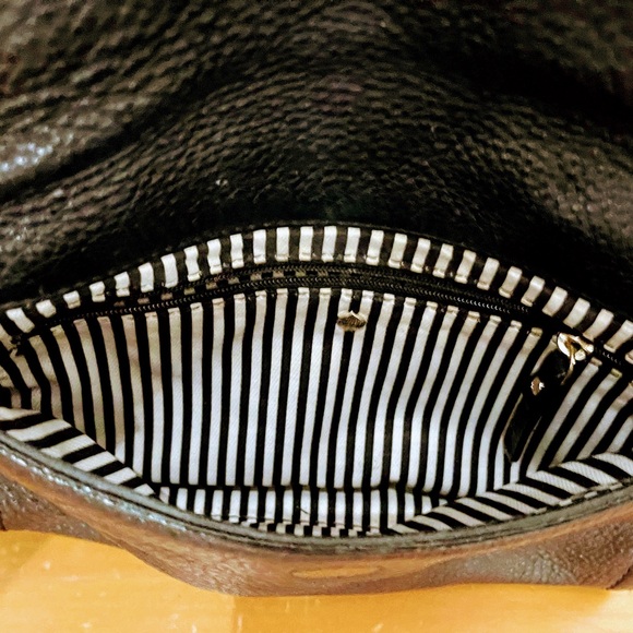 🎁 ONE DAY ONLY $$ 🎁 Kate Spade Black Pebbled Leather Bag - Picture 3 of 8